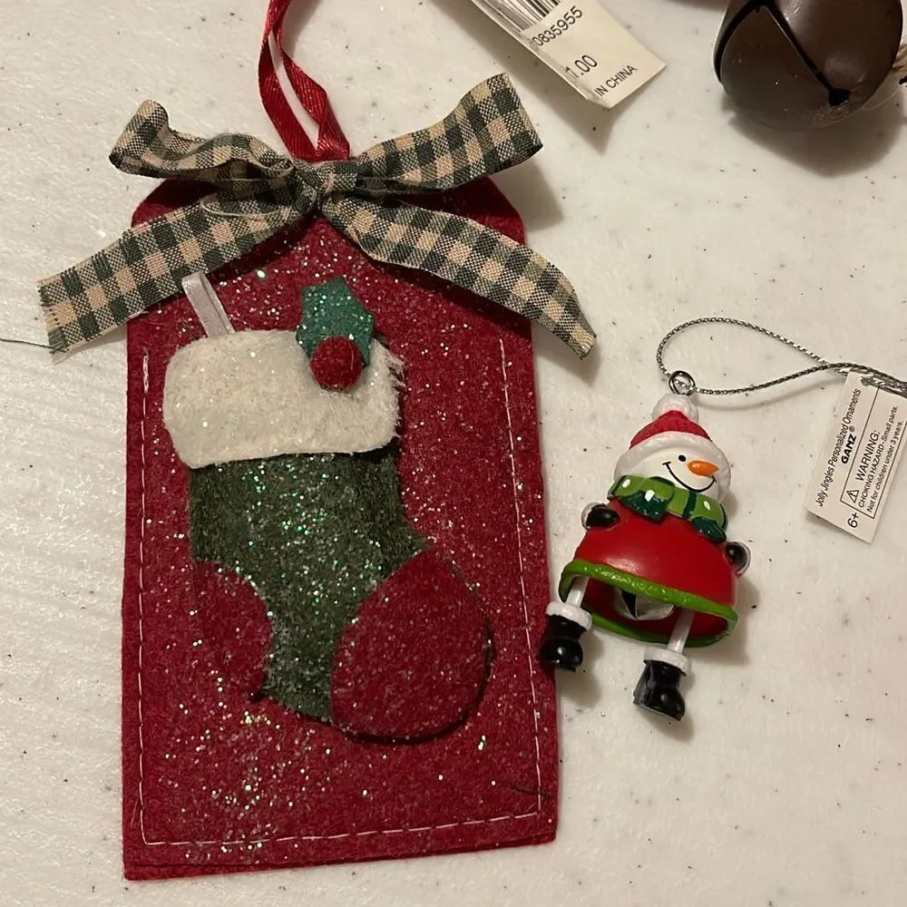 Christmas Ornaments. Country. 6 total‎
